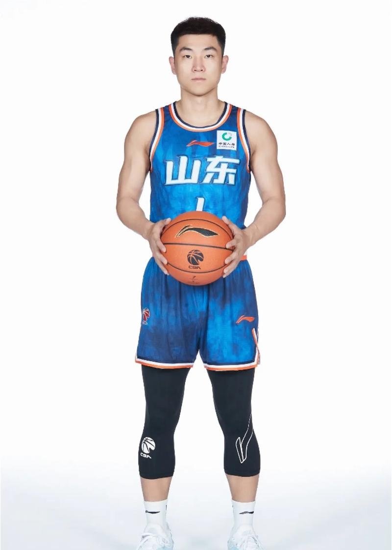 米乐在线注册包含NBA常规赛赛程吃紧，山东男篮今晚止住颓势，球迷炸锅，赛季目标并未改变的词条