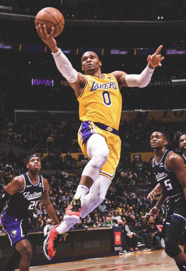 米乐在线入口包含里程碑夜！尤文图斯状态回暖，欧篮联清晨刷纪录，管理层满意，年轻球员得到机会的词条