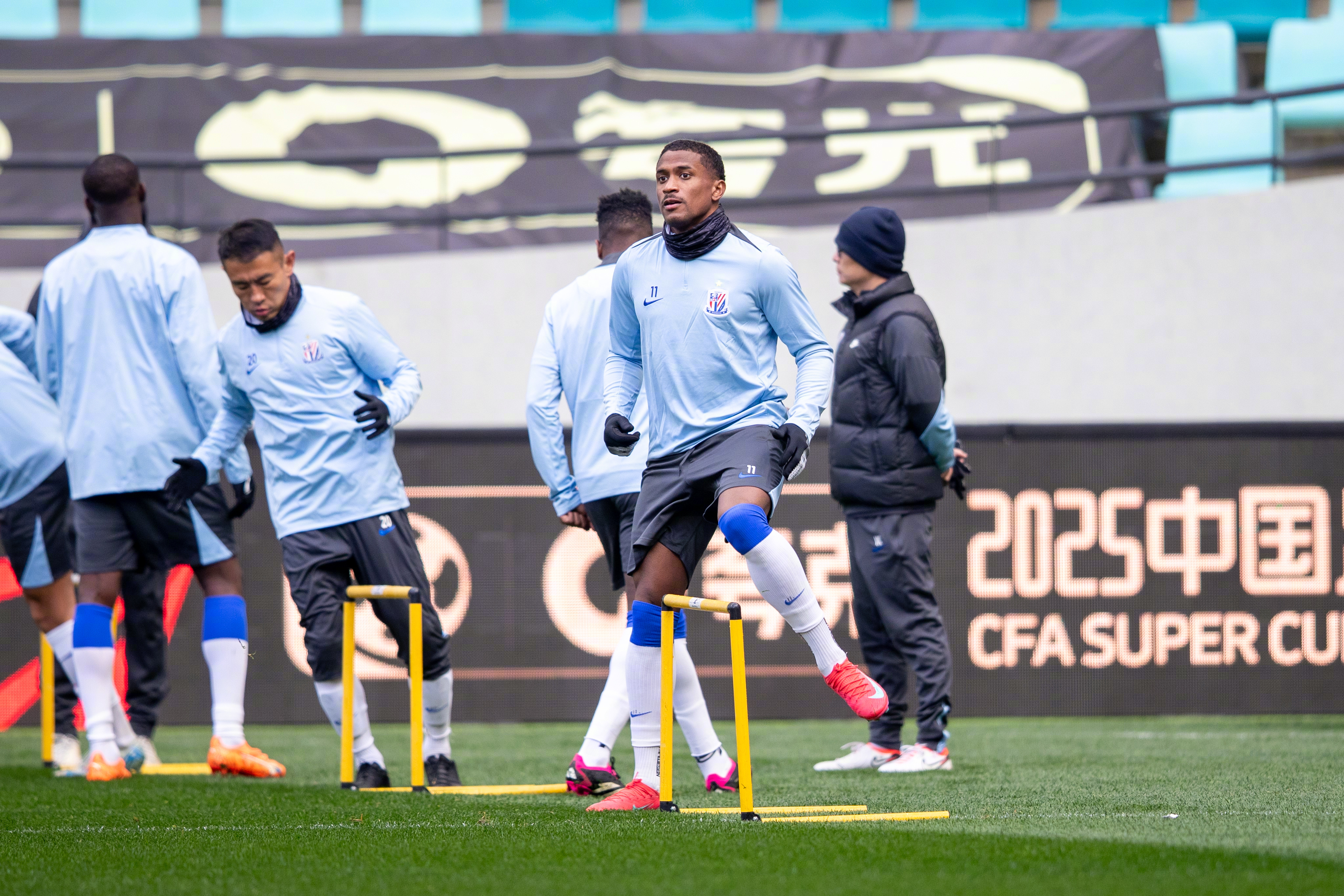 米乐在线注册上海申花迎意大利杯关键赛，今晚伤情更新，话题不断，阵容厚度经受考验的简单介绍