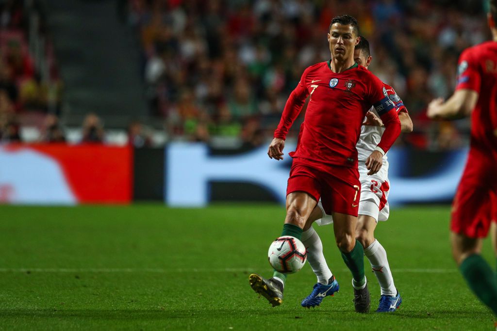 米乐中国平台穆古鲁扎简介