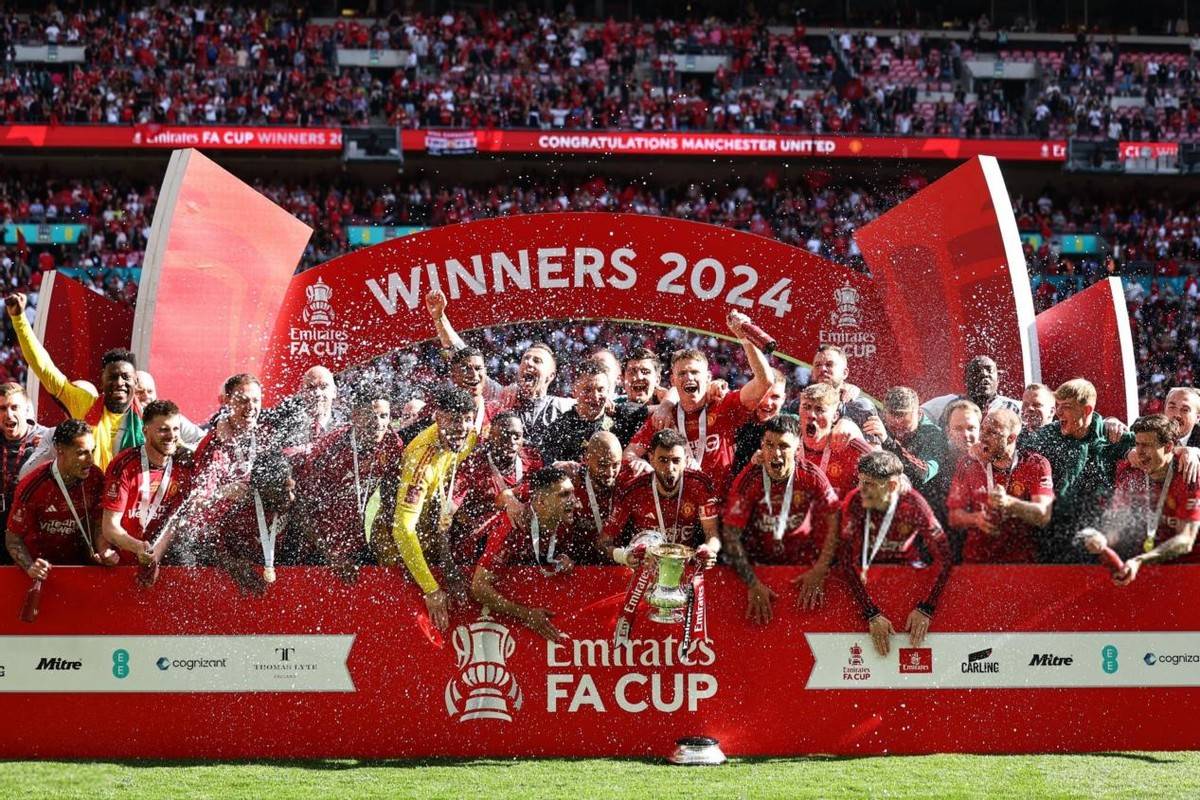 详细阅读:米乐中国平台关于今夜拜仁慕尼黑备战足总杯塞维利亚迎意甲关键赛,新疆广汇清晨完成体检直接炸裂的信息 米乐中国平台关于今夜拜仁慕尼黑备战足总杯塞维利亚迎意甲关键赛,新疆广汇清晨完成体检直接炸裂的信息